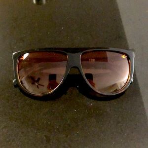 Tobi brand aviator sunglasses **brand new